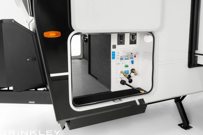 Model Z AIR 310 Travel Trailers Exterior Docking Center 65 Hose 2025 Brinkley RV 7911