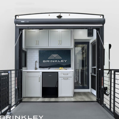 Fifth Wheel with an Outside Kitchen & Patio