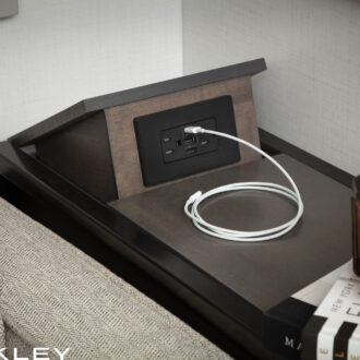 Brinkley RV Model Z 3100 Fifth Wheels Int Living Pop Up Charging Station 0777