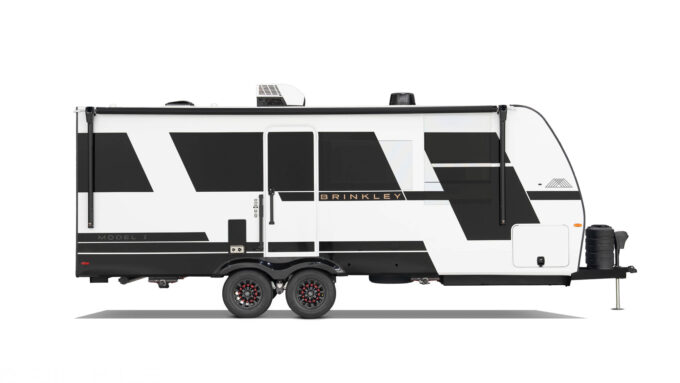 Model I 235 Best in-class travel trailer Campside Profile