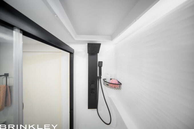 Large Travel Trailer Bathroom