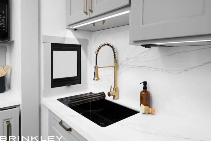 Quality Residential Materials in a Luxury Fifth Wheel