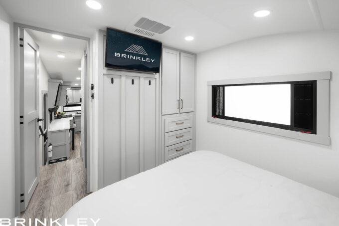 Under 30 ft Small Fifth Wheels