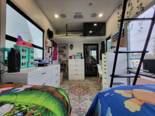 Shelby Juan Carrillo G Garage 2 scaled